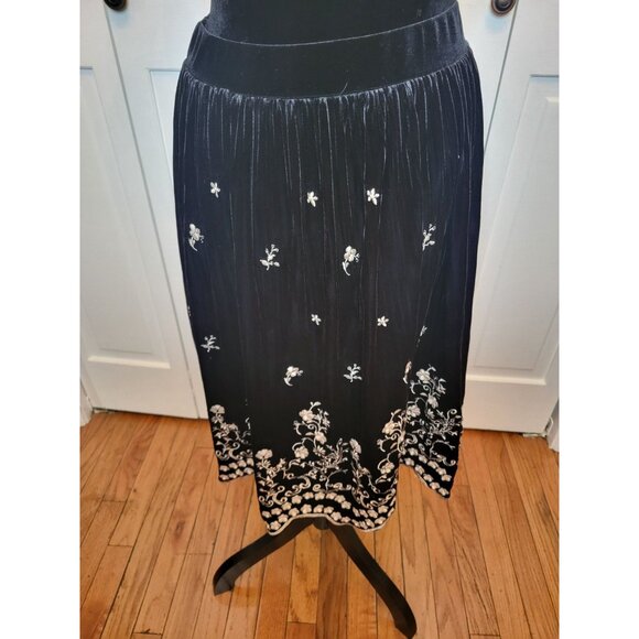 Black Velvet Embroidered  Midi Skirt Dress Barn M Party Glam Whimsygoth Cottage - Picture 2 of 7